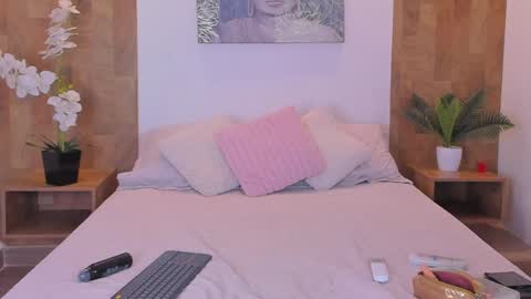 isabella_winkler online show from March 2026 11:15:02 AM