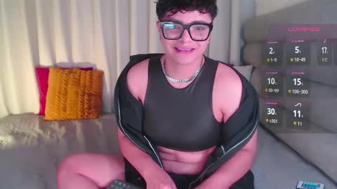 Isabella Mout  online show from May 2026 11:39:02 AM