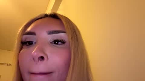 isabellatsvbaby online show from May 2026 05:51:01 PM