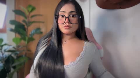 isabelliza princess online show from March 2026 10:00:02 PM