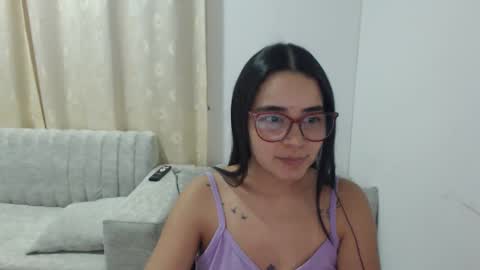 Emma online show from March 2026 04:06:02 AM