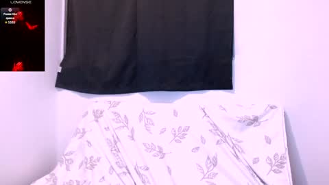 Snapshot of isidroglasc chatting on May 2026 02:06:01 AM Isidro online show from May 2026 02:06:01 AM