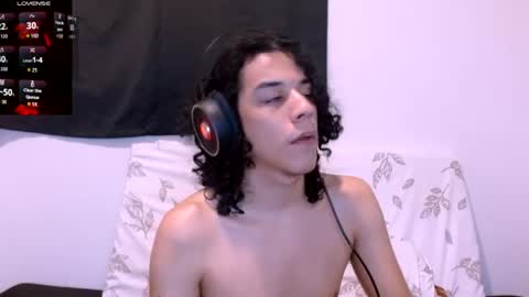 Snapshot of isidroglasc chatting on June 2026 12:05:01 AM Isidro online show from June 2026 12:05:01 AM