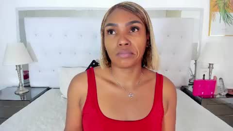 Snapshot of isla_scott chatting on July 2026 11:34:01 AM Vanessa online show from July 2026 11:34:01 AM
