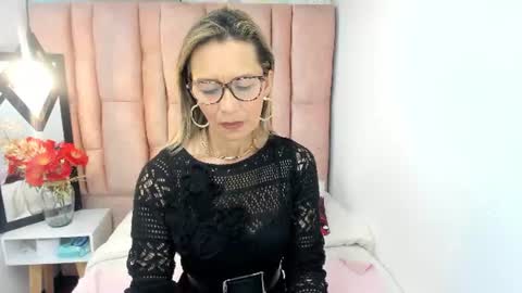 Snapshot of issa_milf__ chatting on July 2026 04:13:01 PM ISSA MILF online show from July 2026 04:13:01 PM