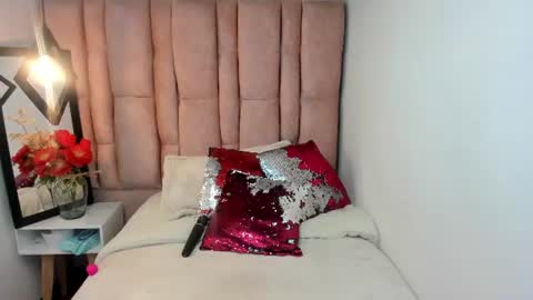 Snapshot of issa_milf__ chatting on July 2026 01:51:02 PM ISSA MILF online show from July 2026 01:51:02 PM