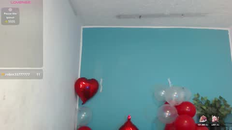 Issa  online show from February 2025 03:41:02 PM