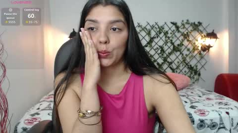 Issa  online show from September 2025 01:22:02 PM