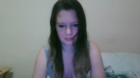 issamayy333 online show from October 2025 03:20:02 AM