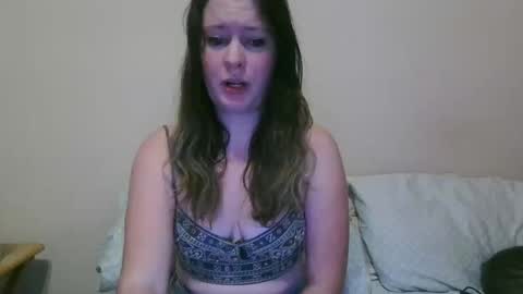 issamayy333 online show from October 2025 02:34:01 AM