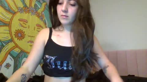 ItalianKitty online show from November 2025 03:45:01 AM