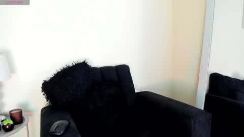 Angelica online show from April 2026 06:35:01 PM