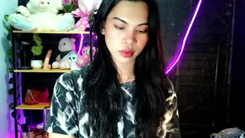 its_chloe20 online show from June 2026 08:14:02 PM