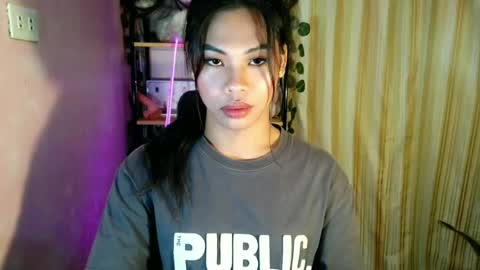 its_chloe20 online show from June 2026 12:15:01 PM