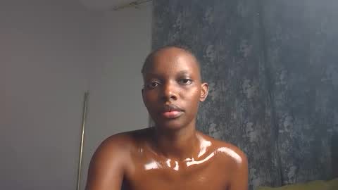 Snapshot of its_metney chatting on May 2026 02:46:02 PM Metney online show from May 2026 02:46:02 PM