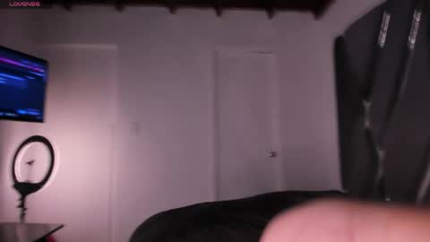 Moon online show from May 2026 06:49:02 PM