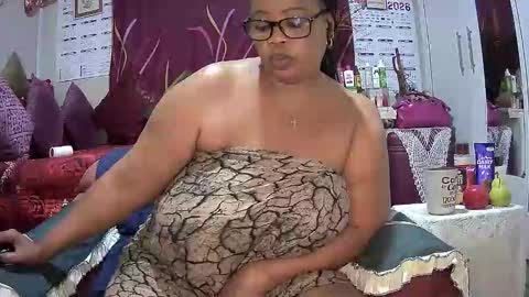 itumeleng74 online show from April 2026 04:44:02 PM