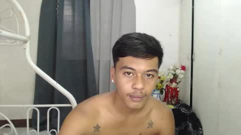 Jhonfred online show from April 2026 06:19:01 AM