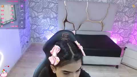 Snapshot of ivanna_tay1 chatting on June 2026 08:18:01 PM ivanna_tay1 online show from June 2026 08:18:01 PM