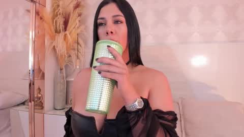 Ivannaanggel online show from March 2026 01:05:02 PM