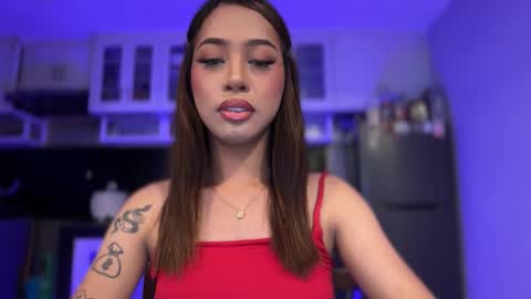 kirstenelsie online show from November 2025 04:00:01 AM