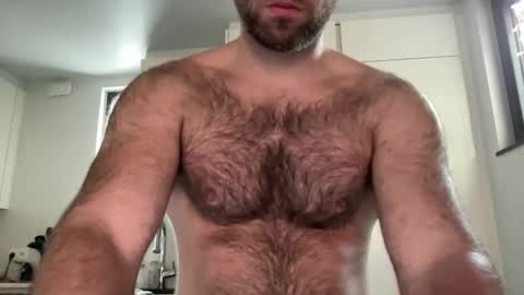 Izylduur online show from November 2025 08:48:02 AM