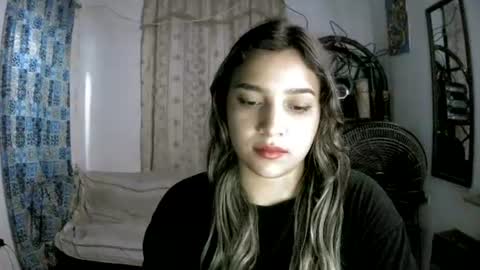 Snapshot of izzy_32 chatting on July 2026 09:30:01 AM izzy_32 online show from July 2026 09:30:01 AM