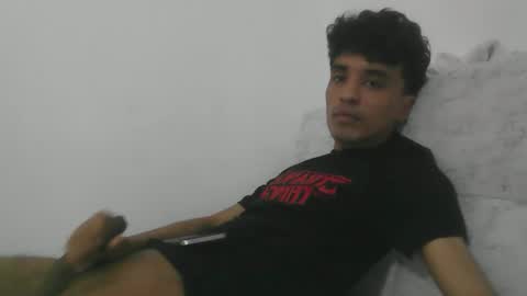 Jean R online show from May 2026 11:01:01 PM