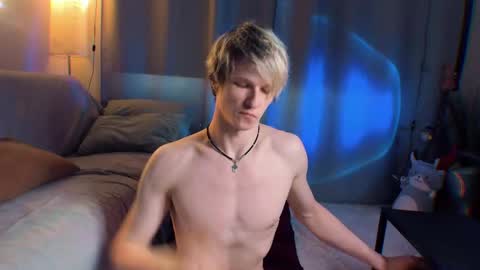 Snapshot of jack_frozt chatting on June 2026 06:25:02 PM brestonsweet online show from June 2026 06:25:02 PM