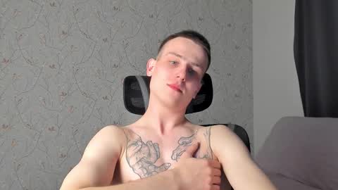 Nikolay online show from March 2026 09:52:02 PM