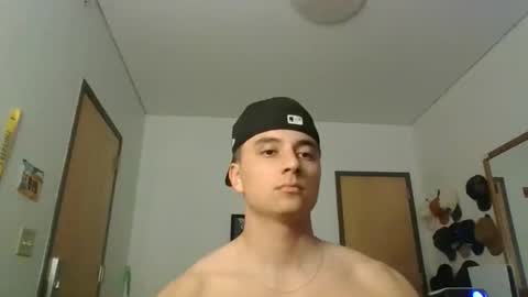 ImZacharyTyler online show from May 2026 03:57:01 AM