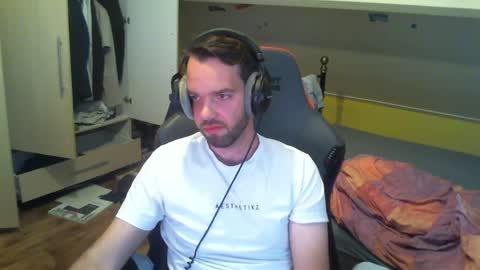Jack online show from May 2026 02:33:02 PM