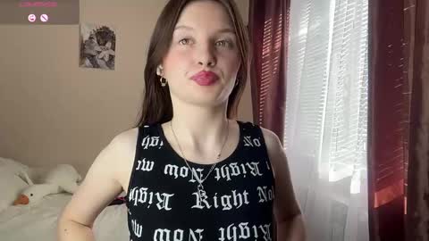 Lillian online show from June 2026 04:05:01 AM