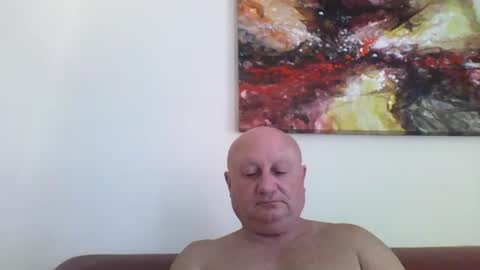 Snapshot of jacob_bron chatting on July 2026 06:11:02 PM jacob_bron online show from July 2026 06:11:02 PM