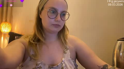 jacywinslat online show from March 2026 02:21:01 PM