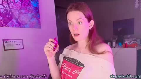 Jade49 online show from April 2026 01:45:01 AM