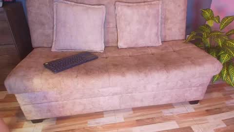  Jade Brunete  online show from April 2026 08:21:01 PM