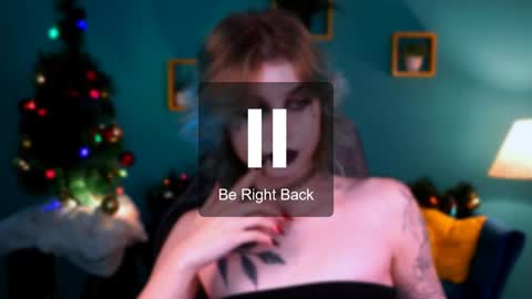 jade_castle online show from January 2025 07:11:01 AM