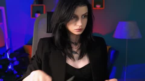 jade_castle online show from July 2026 04:50:01 PM
