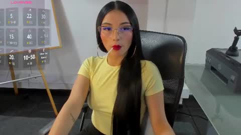 Snapshot of jade_connor chatting on June 2026 09:24:01 PM jade_connor online show from June 2026 09:24:01 PM