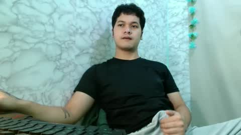 jade_halo online show from May 2026 12:26:02 AM