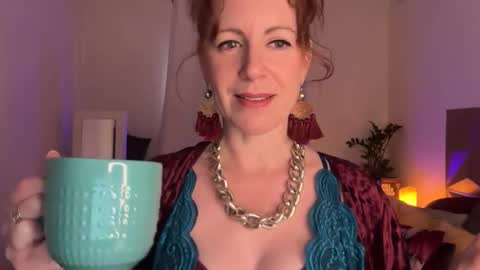 Snapshot of jade_slade chatting on June 2026 02:53:01 AM Jade Slade online show from June 2026 02:53:01 AM