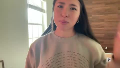 Jade Love online show from July 2026 04:00:01 PM