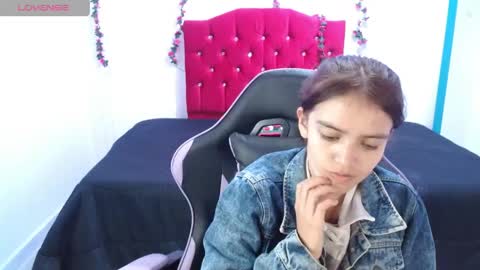 jaide387017 online show from June 2026 09:16:02 PM