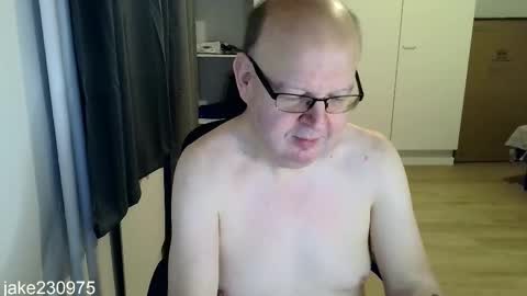 Jake2309 online show from December 2025 08:35:01 PM