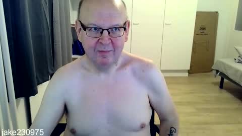 Jake2309 online show from February 2026 07:19:02 PM