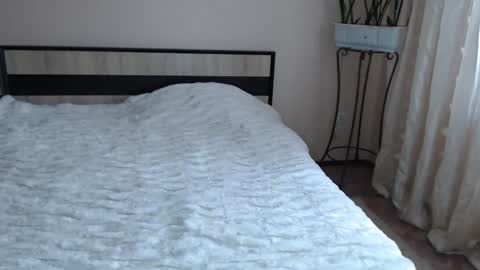 jake_buddy online show from December 2024 11:01:01 AM