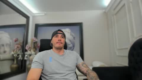 jakestone_1 online show from October 2025 01:42:01 AM