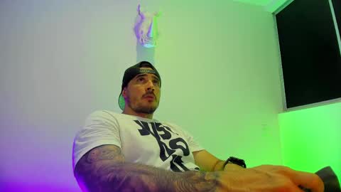 jakestone_1 online show from May 2026 03:37:02 AM