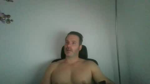 jam3s5959 online show from April 2026 03:20:01 PM